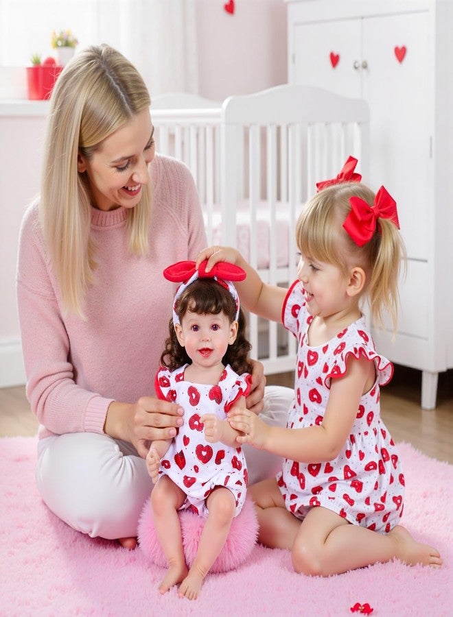 BABESIDE طقم ملابس دمى أطفال حديثي الولادة من 3 قطع من BABESIDE، مناسب للدمى من 17 إلى 22 بوصة، يتضمن إكسسوارات ملابس مزينة بنقشة قلوب، باللون الأحمر. - Image 2